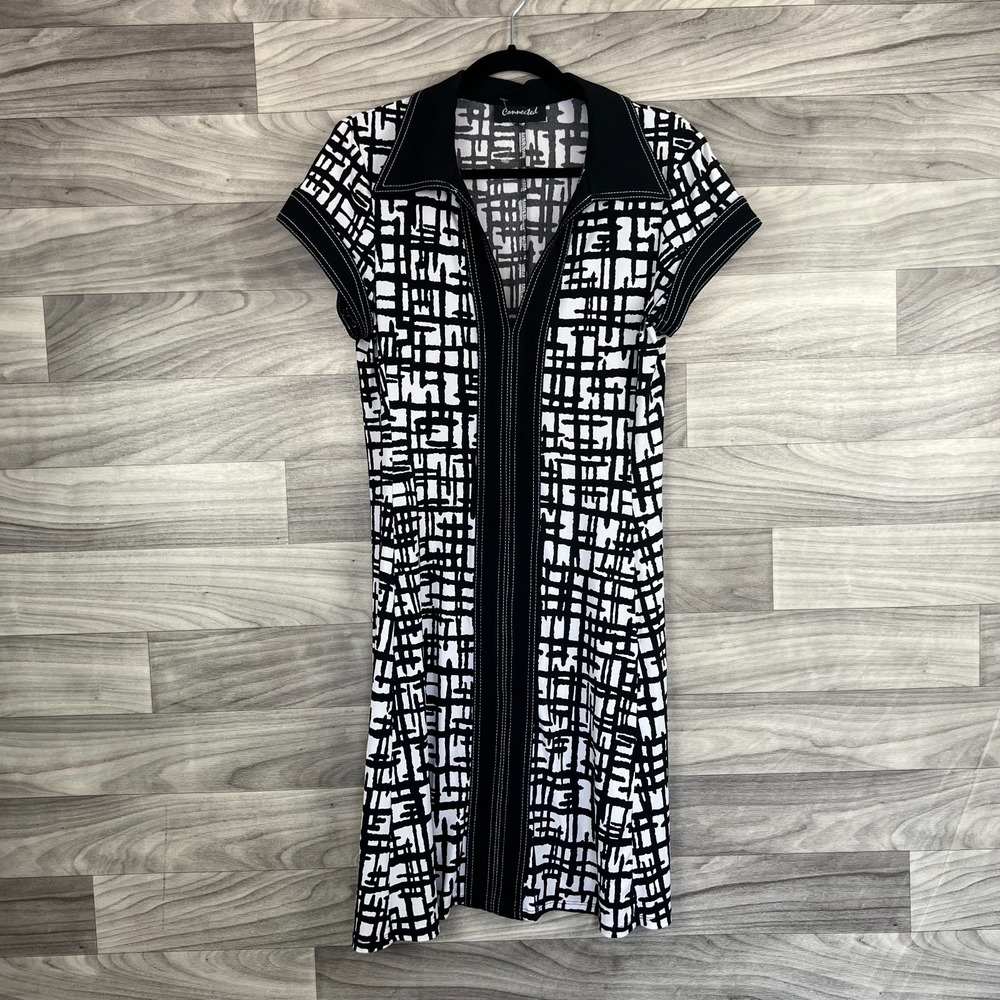 Connected Fit & Flare Dress Women Small Black Geo Print Stretch Short Sleeve Y2K